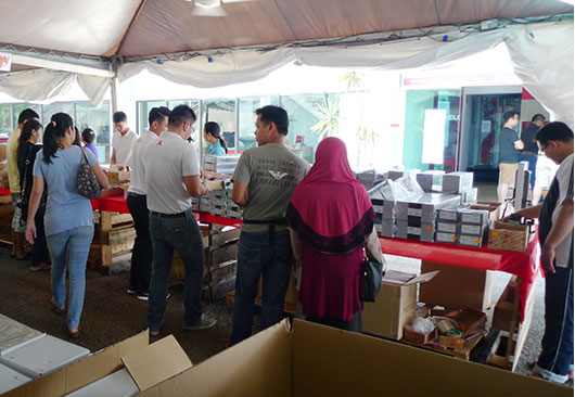 warehouse sales at head office