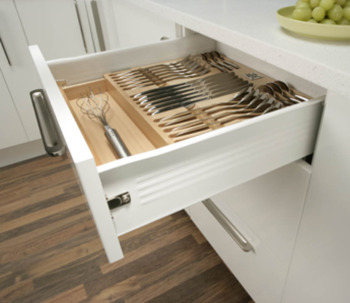 Drawer side runner system, single-walled, Häfele Matrix Box Single A25, single extension, height 150 mm, white, RAL 9010
